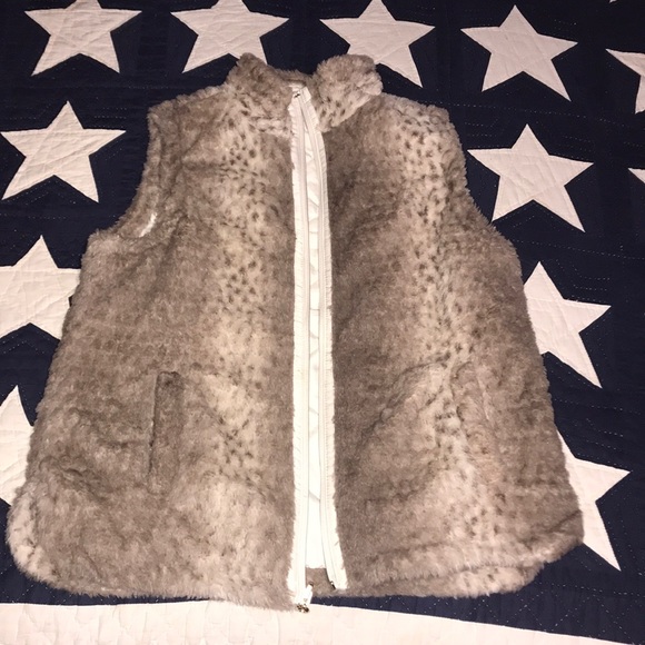 Reversible vest - Picture 4 of 7